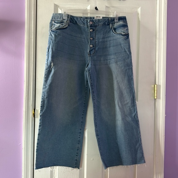 Time and Tru Denim - Wide Leg High Rise Cropped Jeans